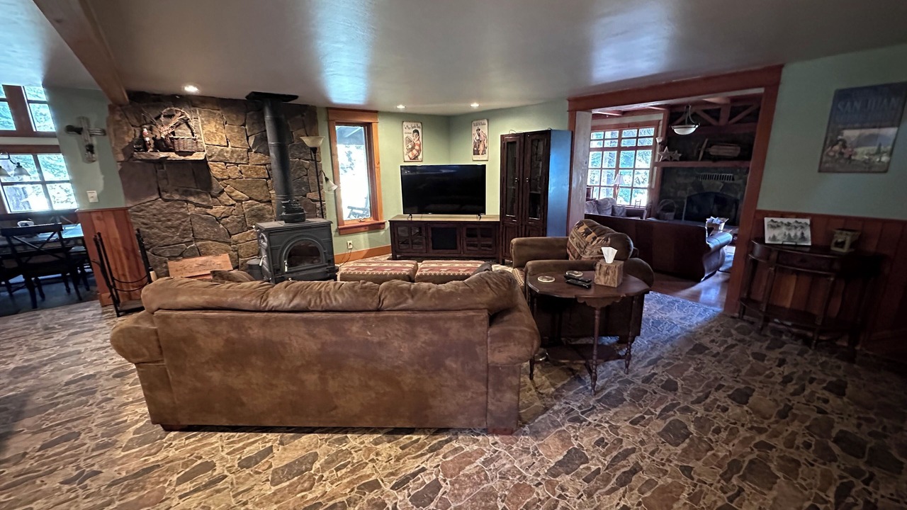 Photo of Livingroom in Bayfield