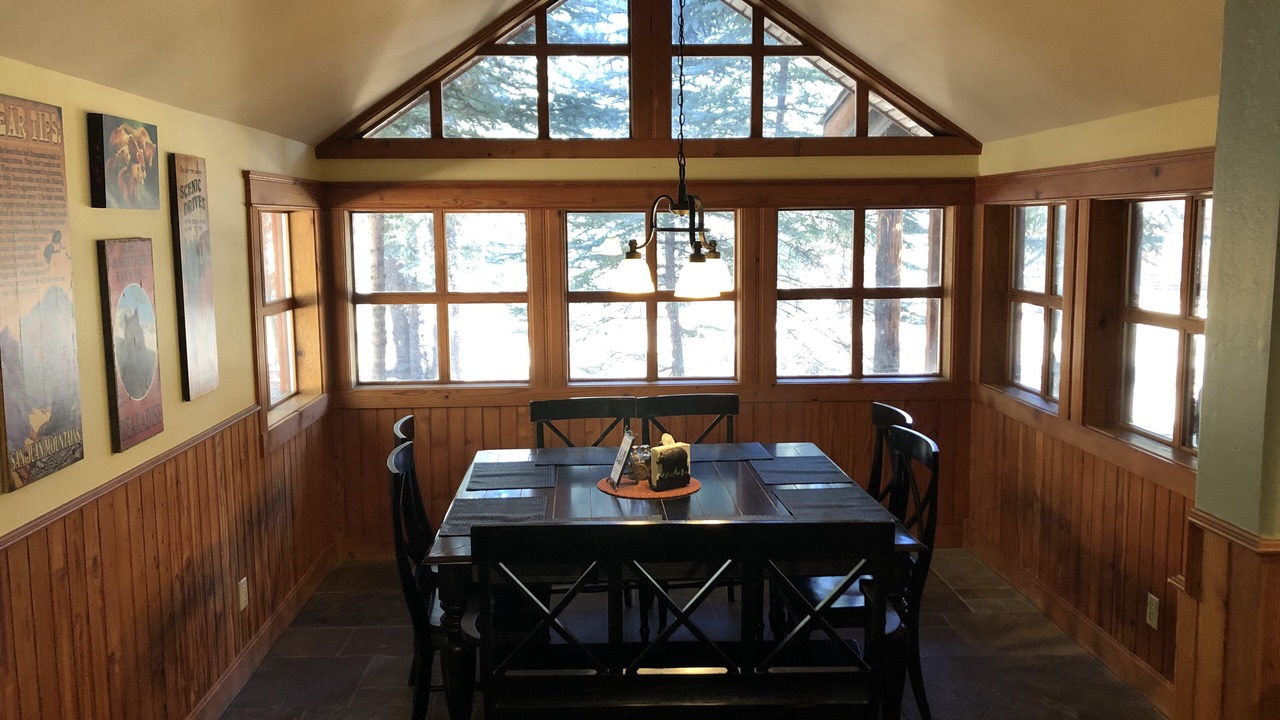 Photo of Livingroom in Bayfield
