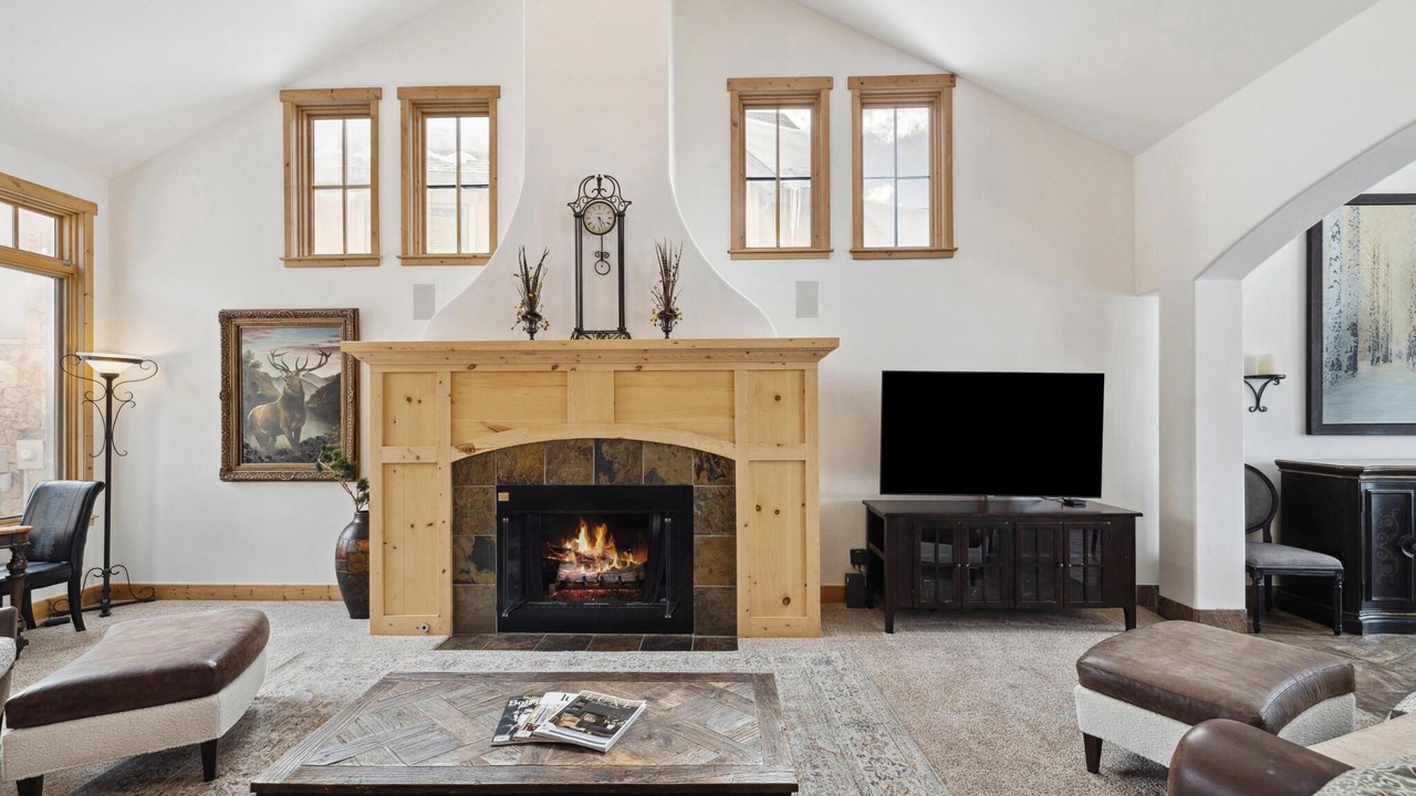 Photo of Livingroom in East Village at Copper