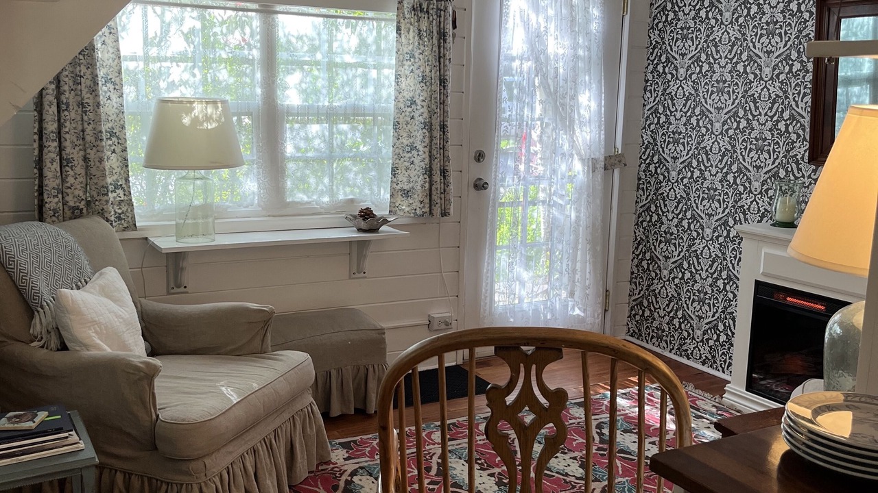 Photo of Livingroom in West End