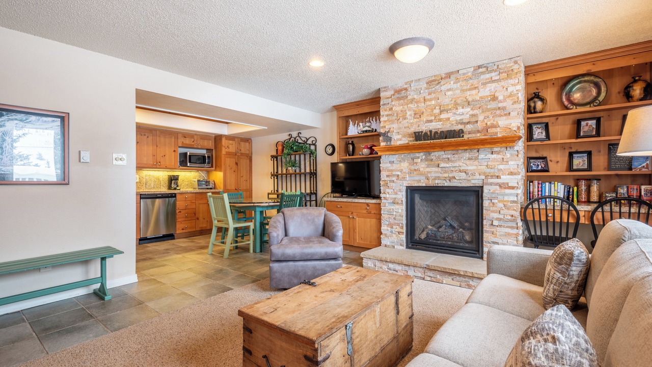 Photo of Livingroom in Copper Mountain Village