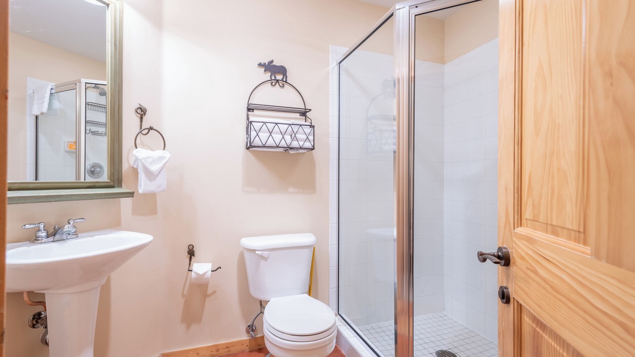 Photo of Bathroom in Copper Mountain Village