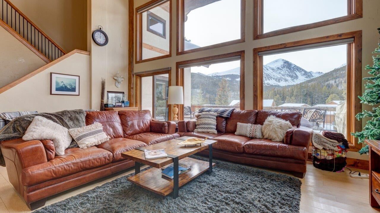 Photo of Livingroom in Blue River