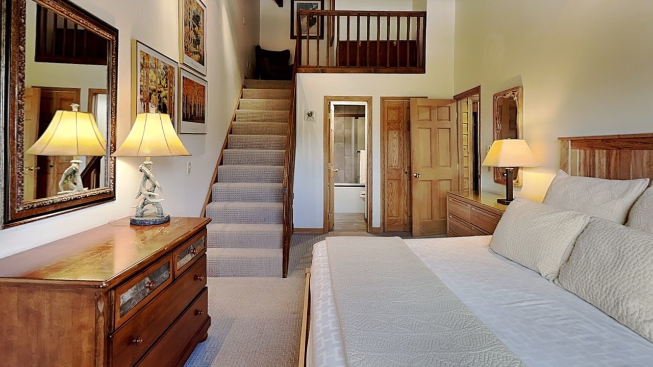 Photo of Bedroom in Snowmass Village