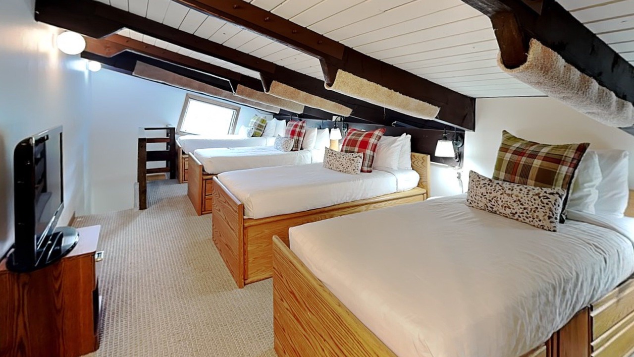 Photo of Bedroom in Snowmass Village