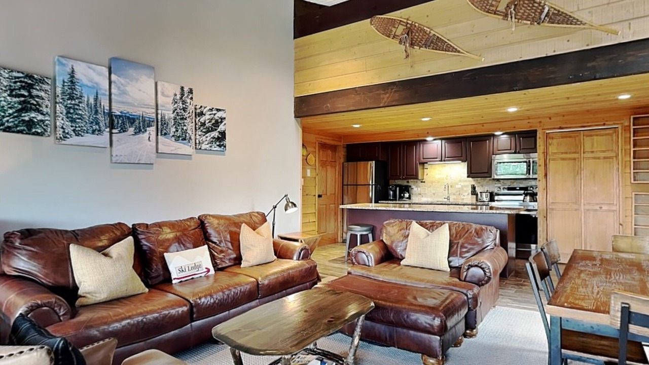 Photo of Livingroom in Snowmass Village