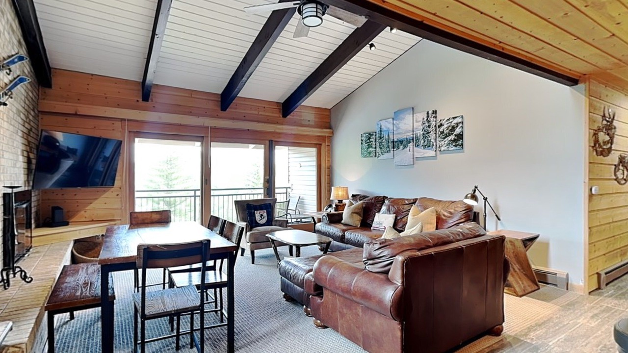 Photo of Livingroom in Snowmass Village