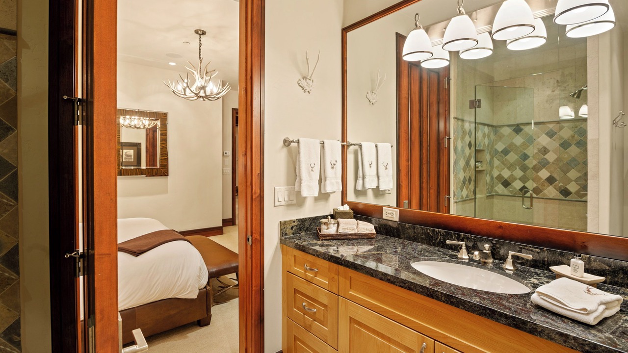Photo of Bathroom in Aspen