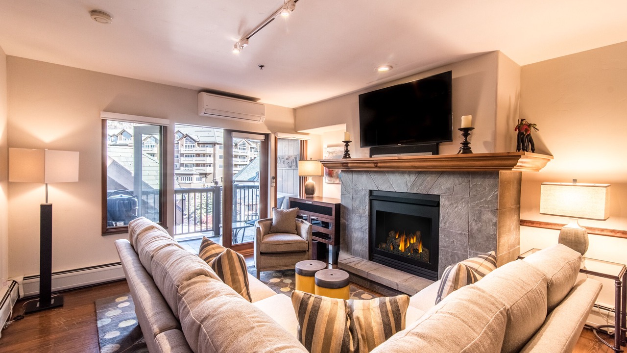 Photo of Livingroom in Beaver Creek