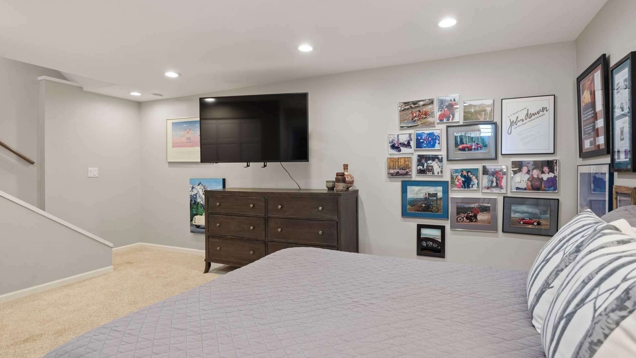 Photo of Bedroom in Aspen