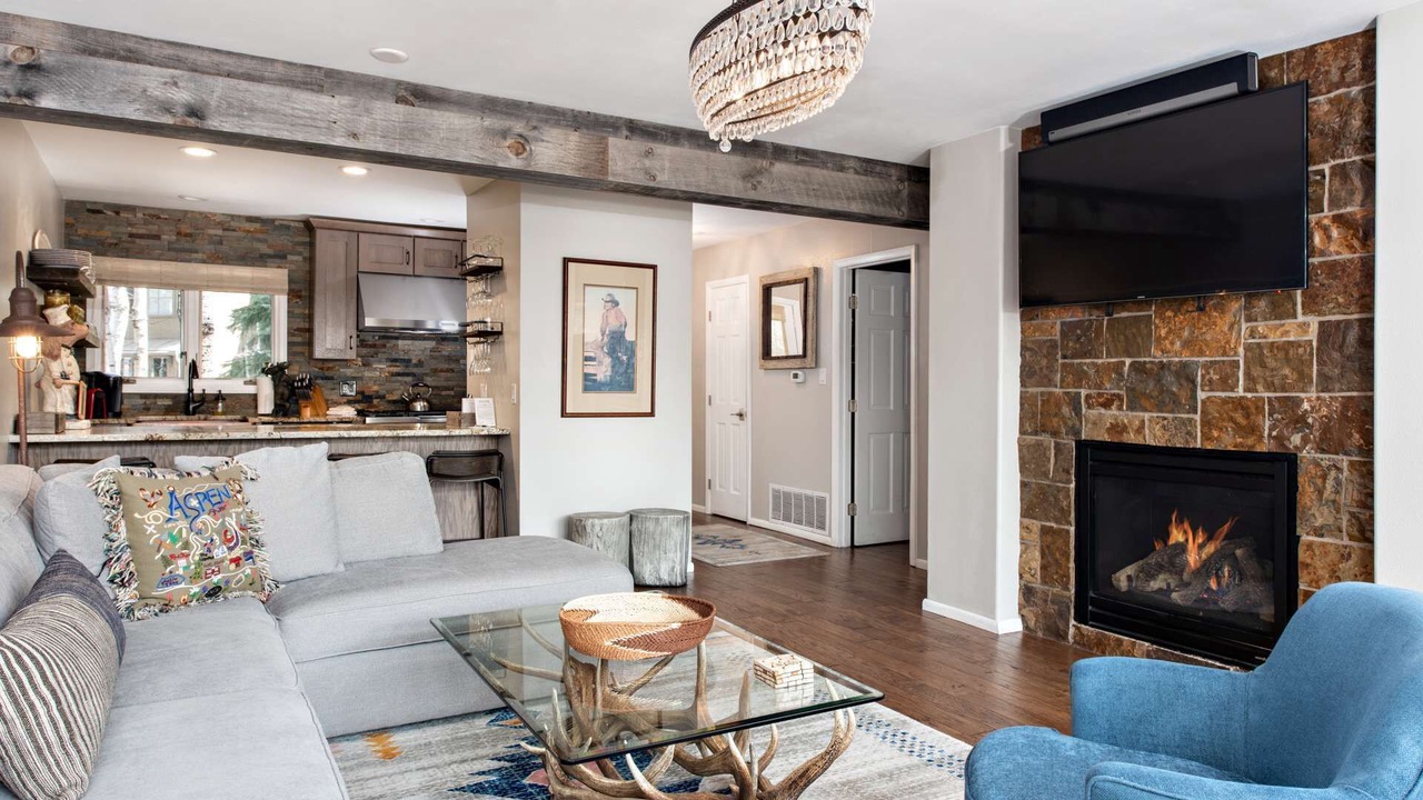 Photo of Livingroom in Aspen
