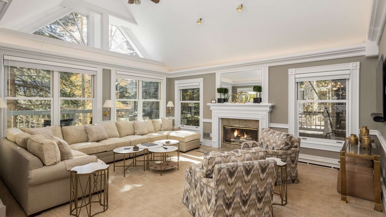 Photo of Livingroom in West End