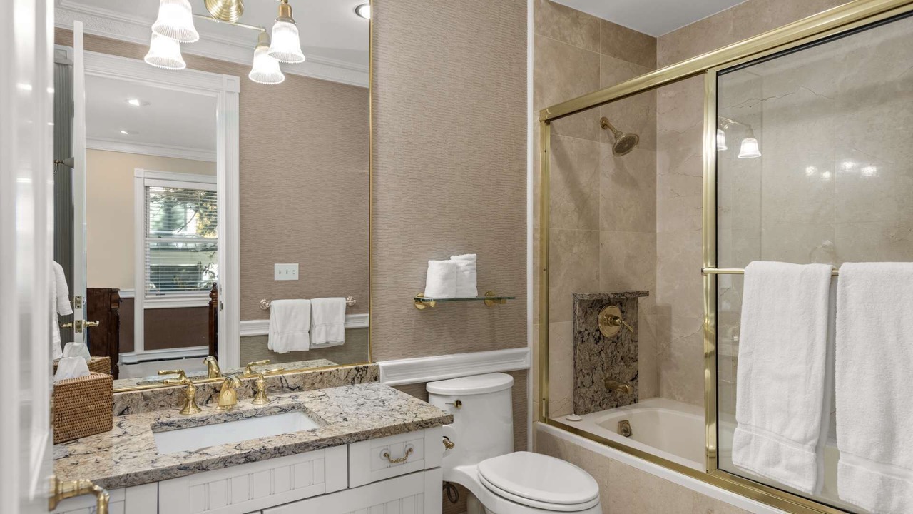 Photo of Bathroom in West End