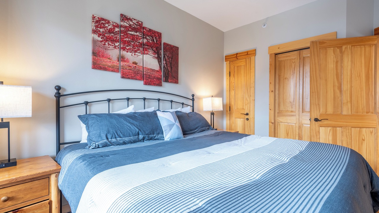 Photo of Bedroom in Copper Mountain Village