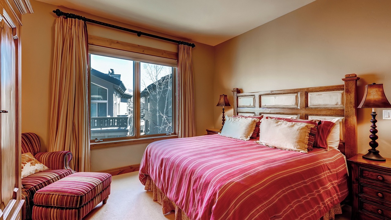 Photo of Bedroom in Edwards