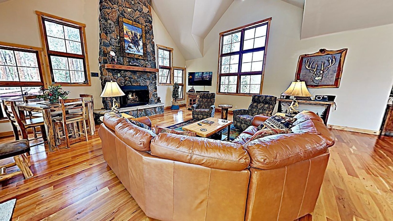 Photo of Livingroom in Fairways