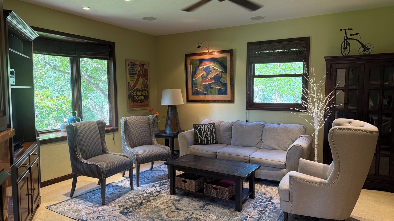 Photo of Bedroom in Carbondale