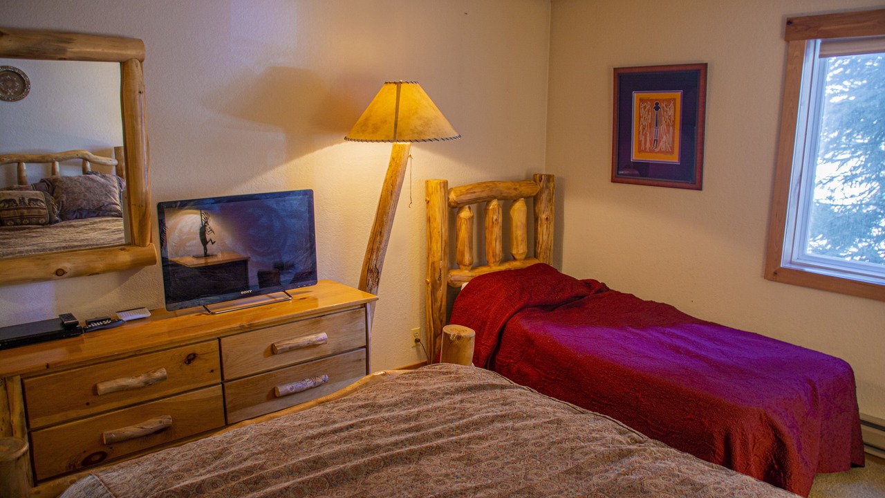 Photo of Bedroom in Mountain House