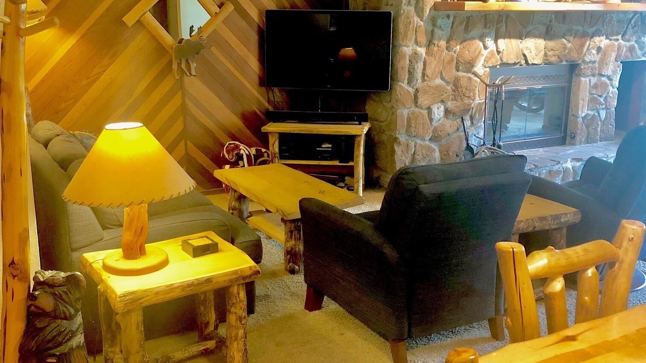 Photo of Livingroom in Mountain House