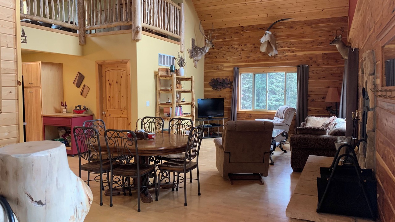Photo of Bedroom in Cimarron