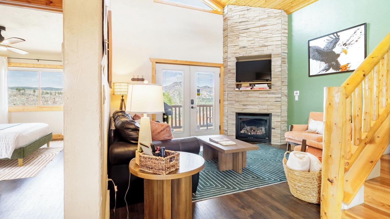 Photo of Livingroom in Woodland Park