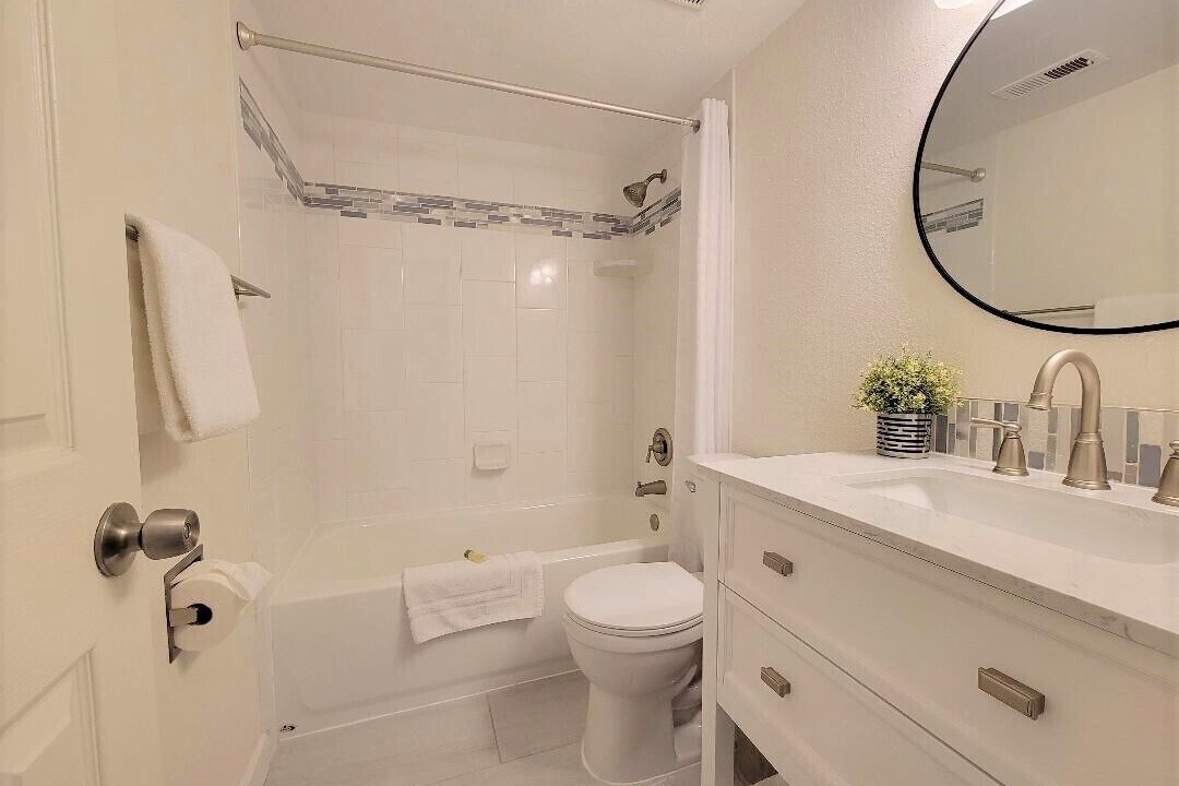 Photo of Bathroom in Englewood