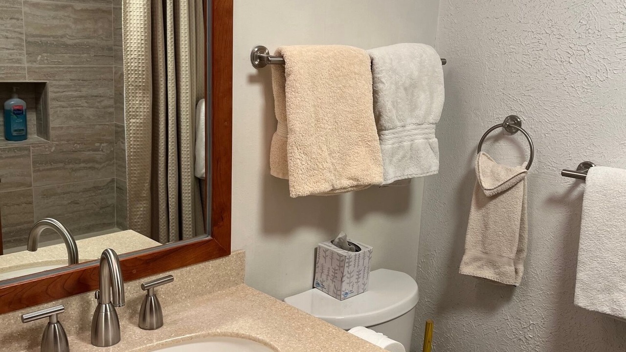 Photo of Bathroom in Dillon