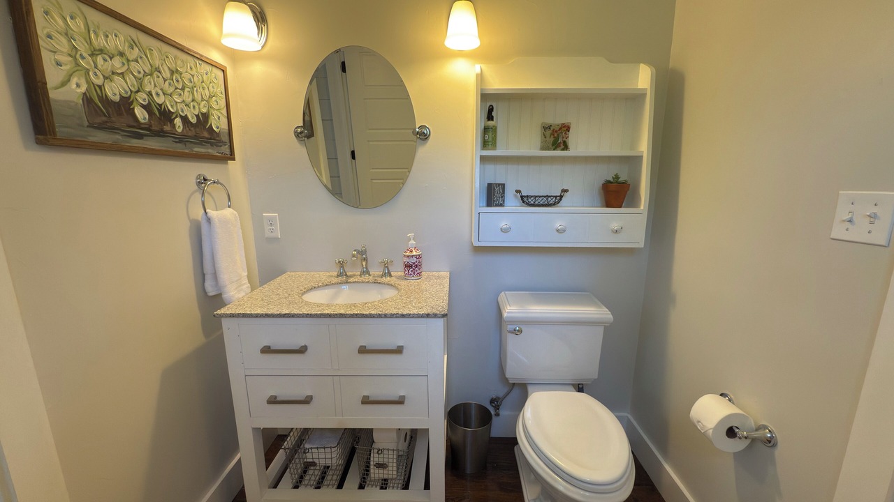 Photo of Bathroom in Monument