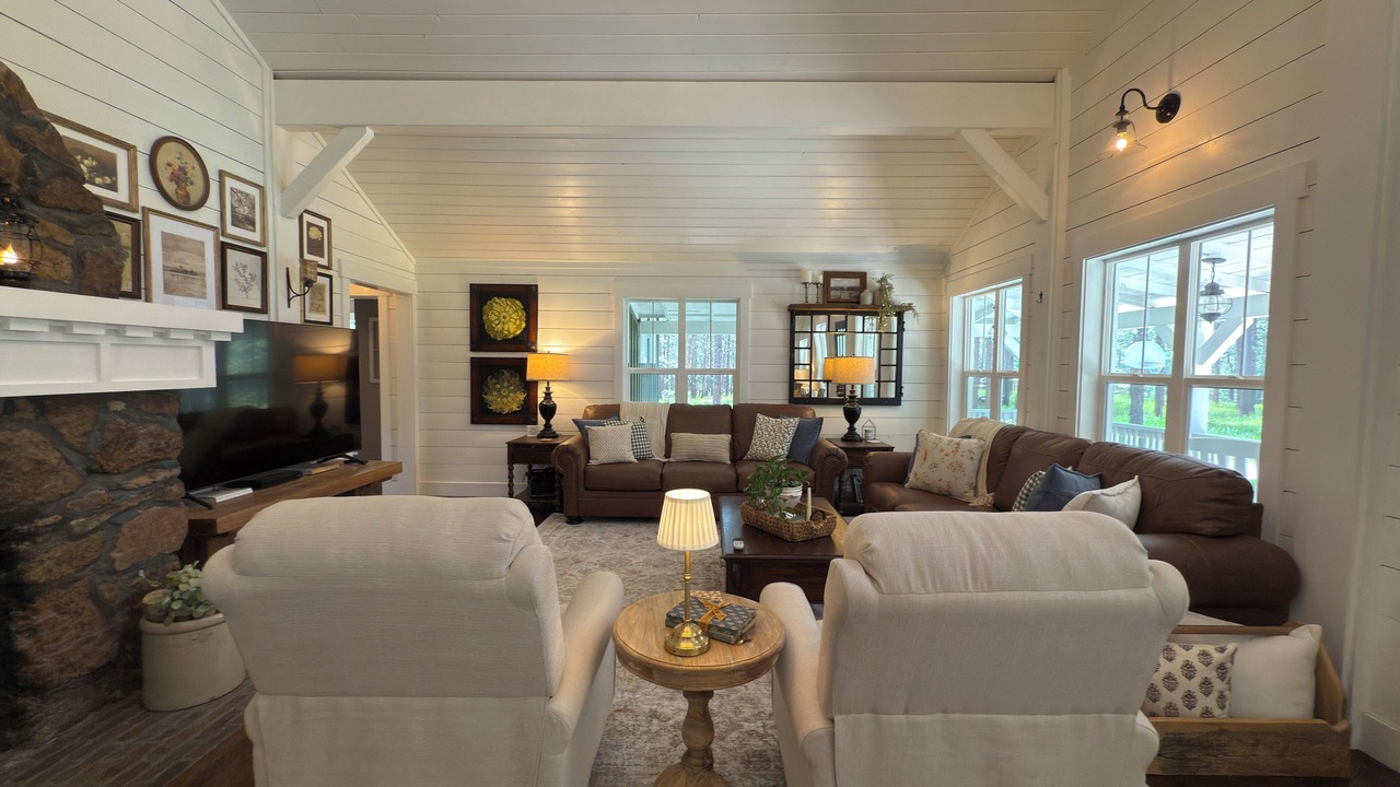 Photo of Livingroom in Monument