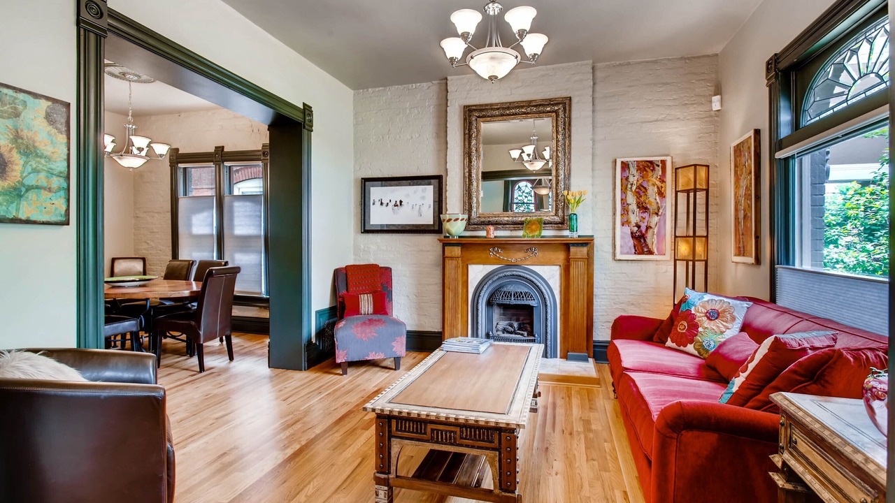 Photo of Livingroom in Baker