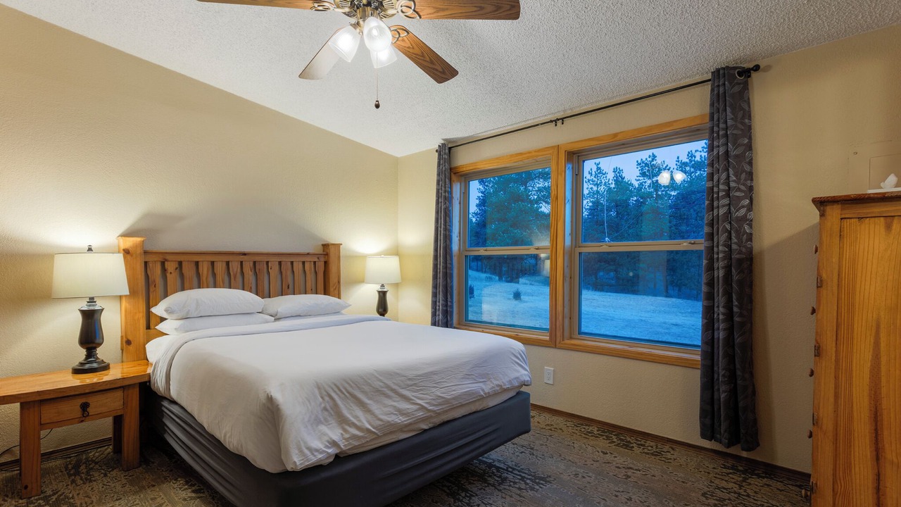 Photo of Bedroom in Stanley Hills