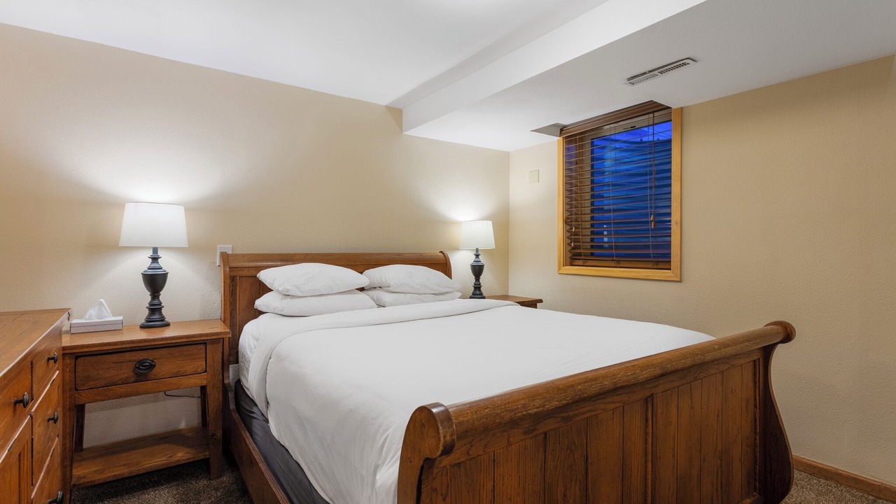 Photo of Bedroom in Stanley Hills