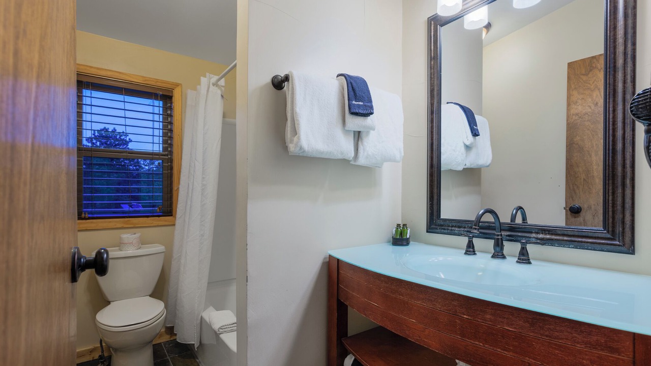 Photo of Bathroom in Stanley Hills