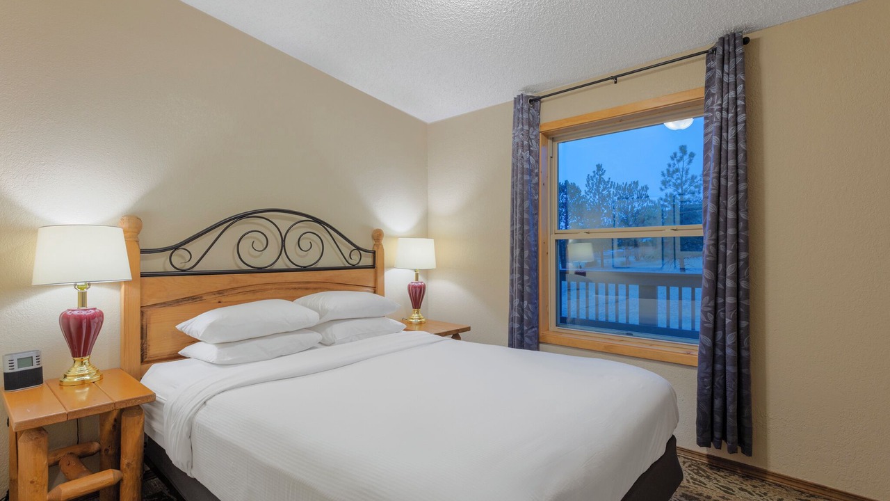 Photo of Bedroom in Stanley Hills