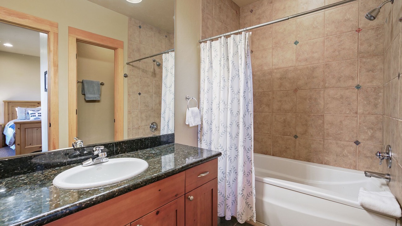 Photo of Bathroom in Wildernest