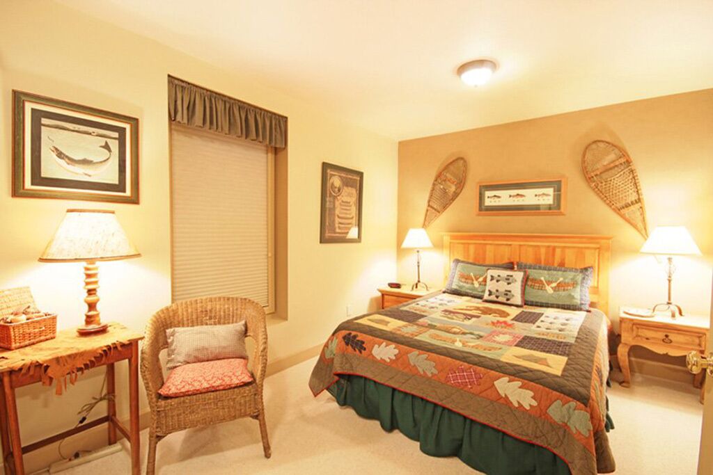 Photo of Bedroom in Historic District
