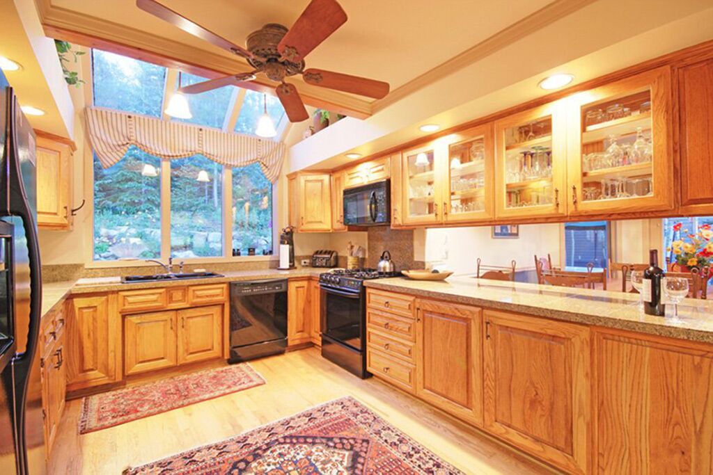 Photo of Kitchen in Historic District
