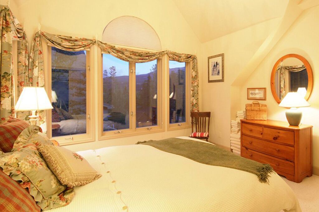 Photo of Bedroom in Historic District