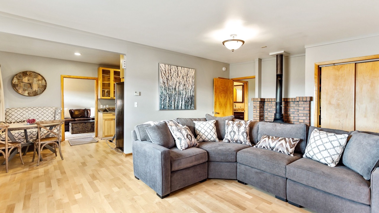 Photo of Bedroom in Castle Rock