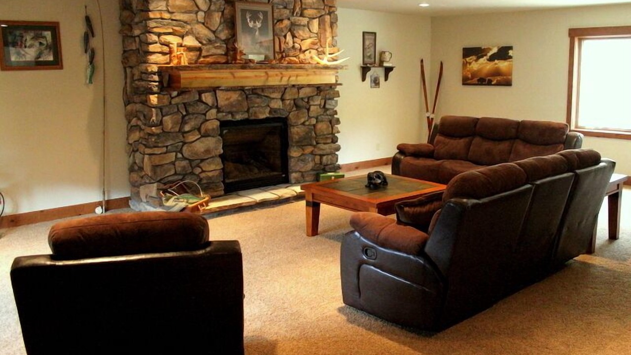 Photo of Livingroom in Windcliff Estates