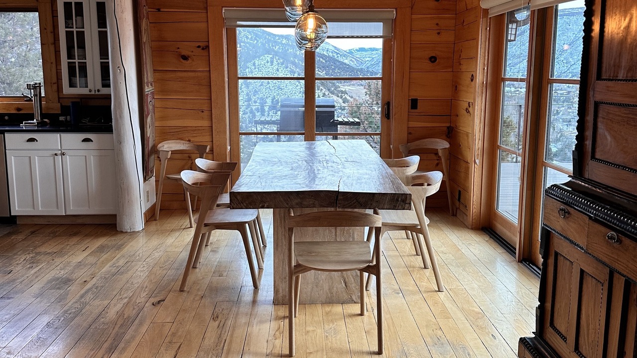 Photo of Bedroom in Basalt