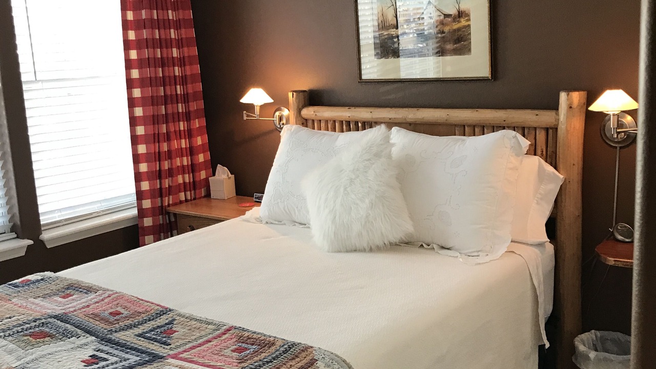 Photo of Bedroom in Edwards
