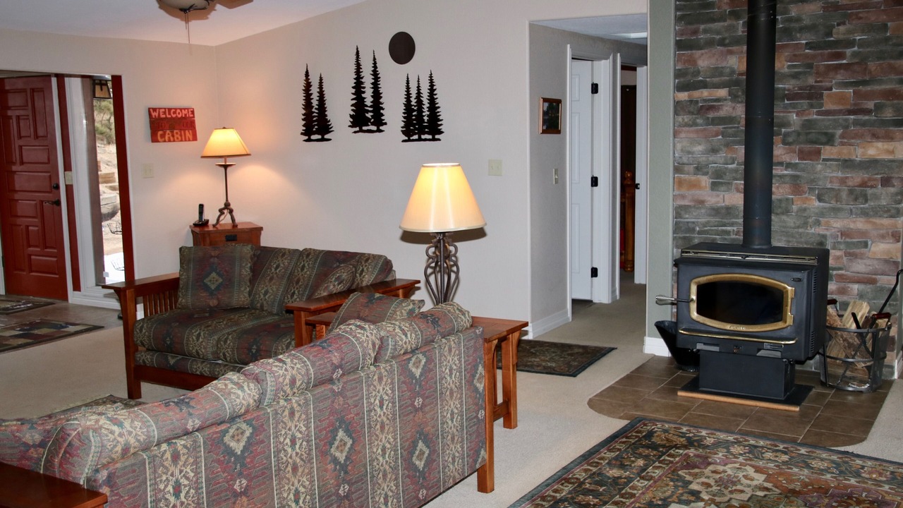 Photo of Bedroom in Divide