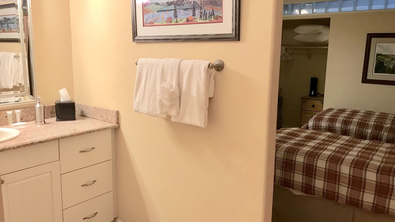 Photo of Bathroom in Dillon
