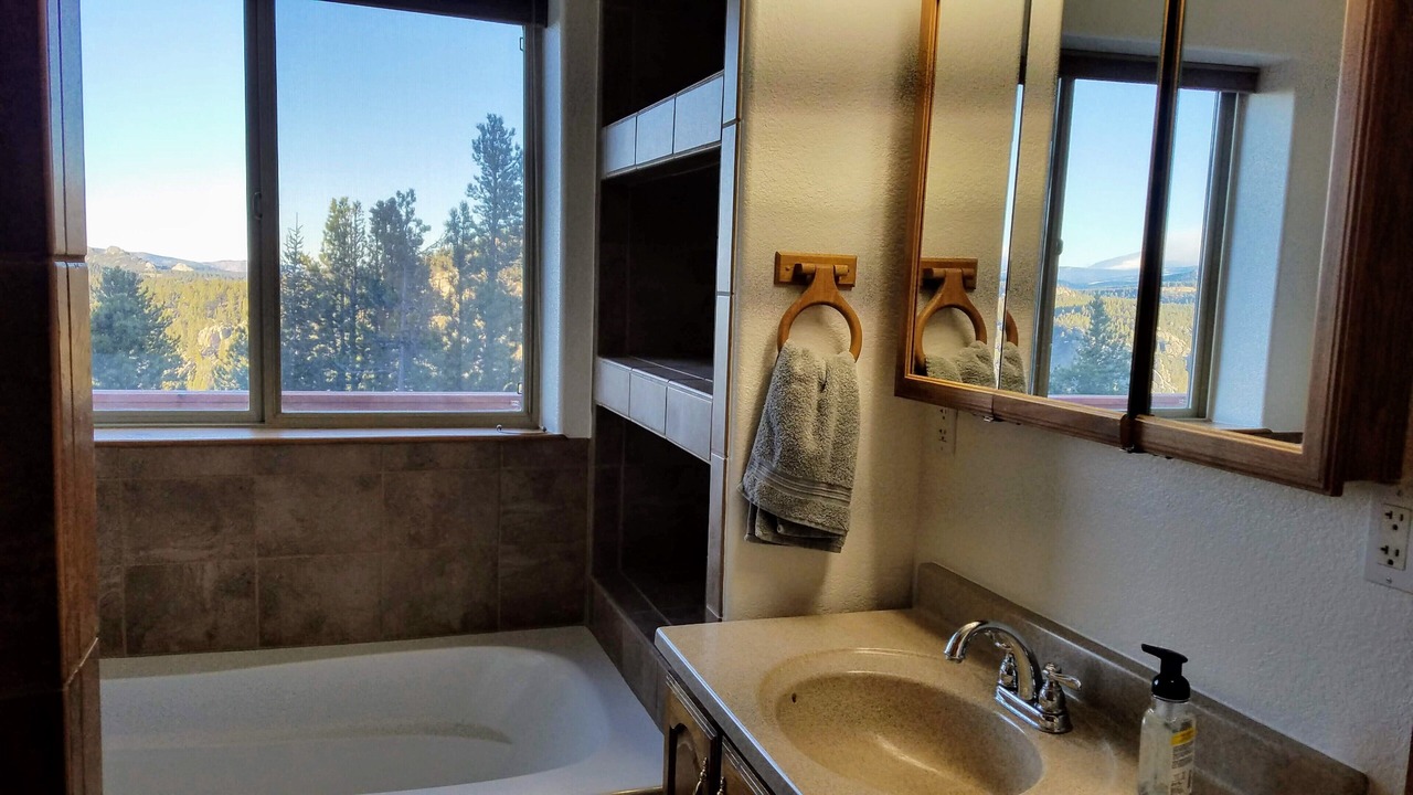 Photo of Bathroom in Coal Creek