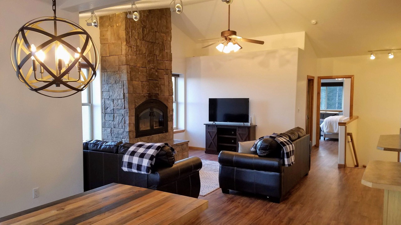 Photo of Livingroom in Coal Creek