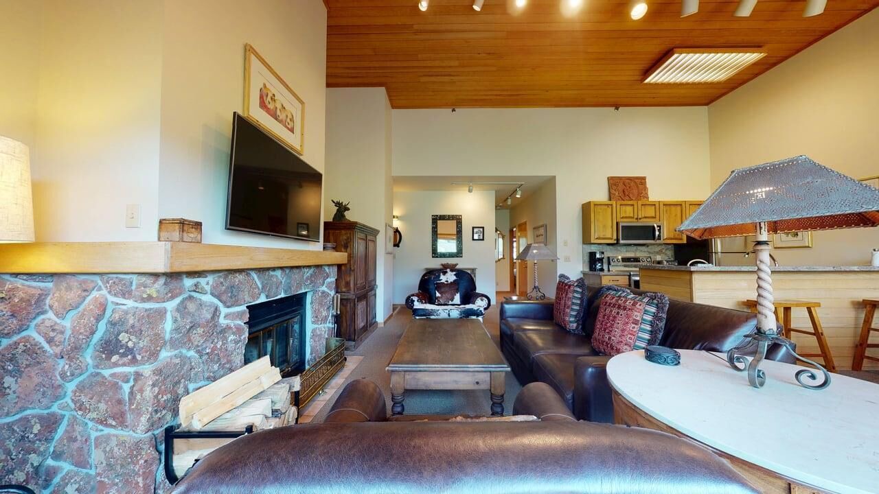 Photo of Livingroom in Snowmass Village