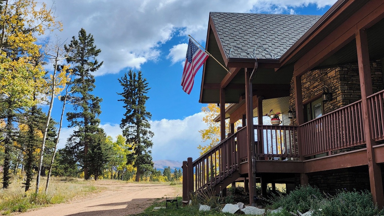 Photo of Outdoor in Divide