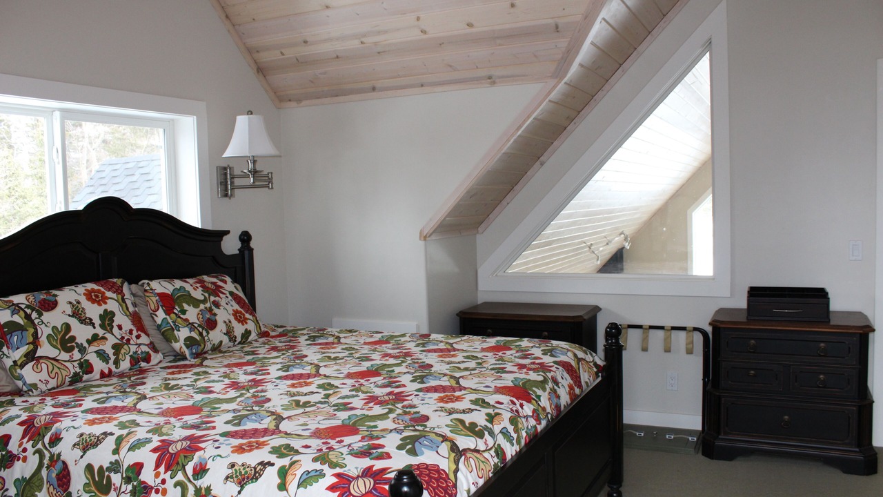 Photo of Bedroom in Divide
