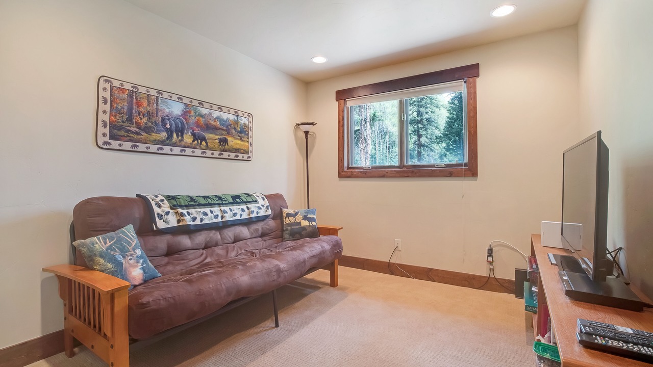 Photo of Bedroom in Sunny Slope